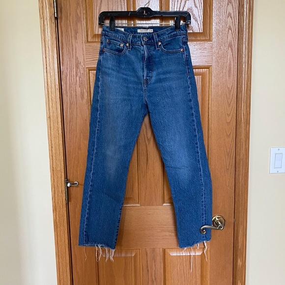 Levis Wedgie Straight Jeans W26xL26 - Picture 1 of 6